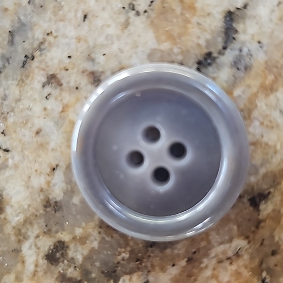 Vintage Quantity 70 round quarter size 4 holes marbled shiny buttons identical - Picture 5 of 9